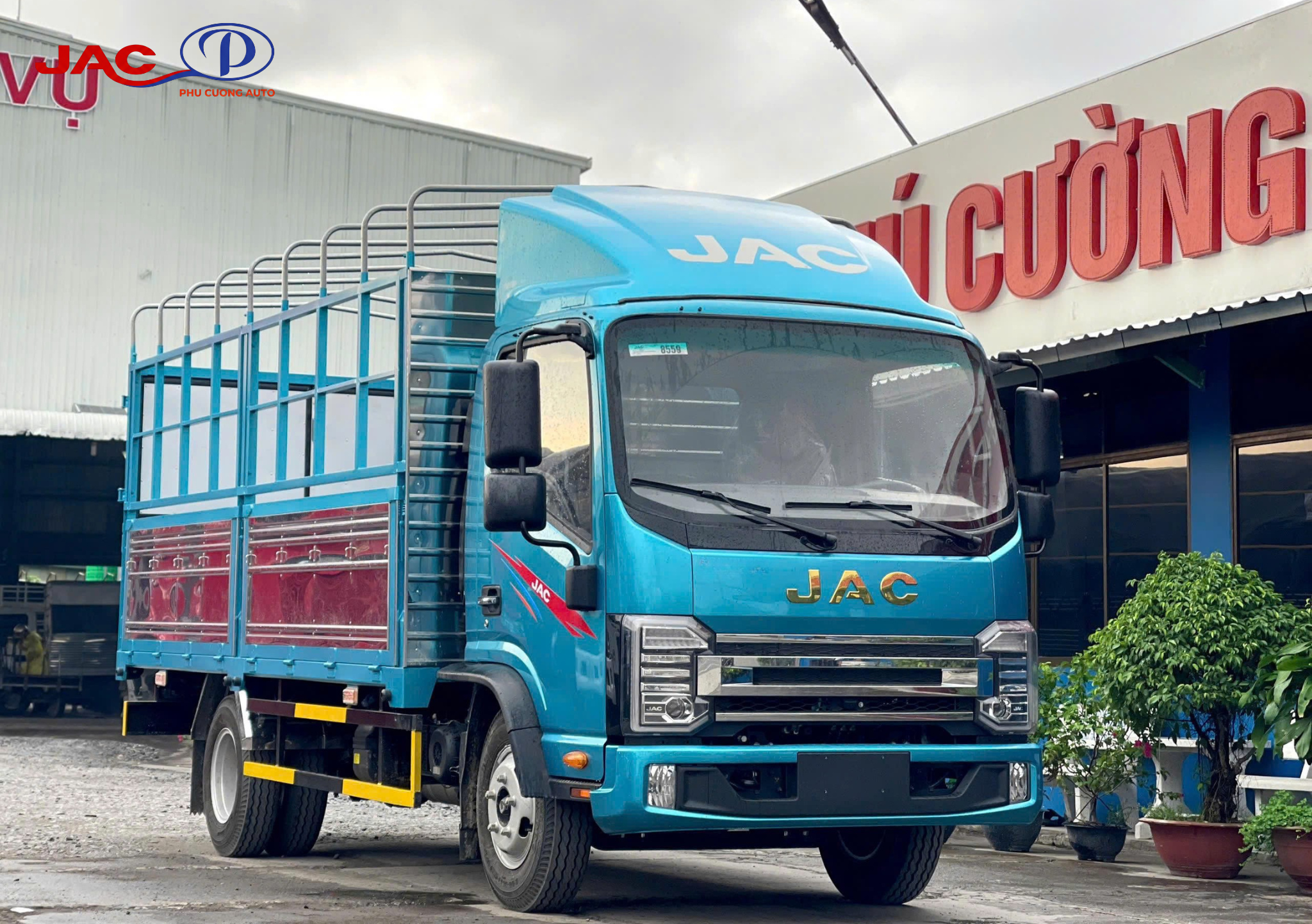 đánh giá xe tải jac n250s pro e5 thùng bạt 