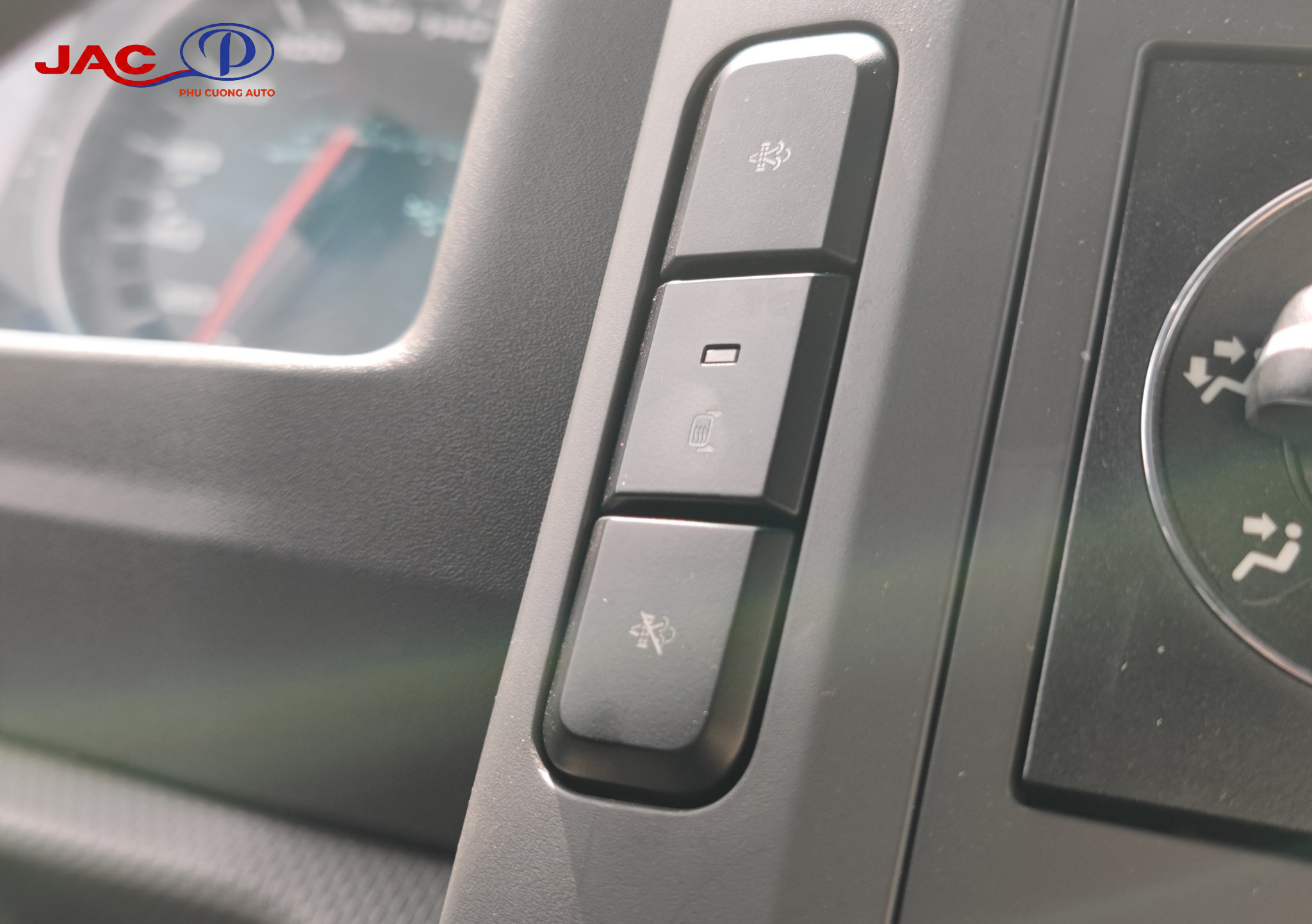 hệ thống sấy gương xe jac n200s pro e5 thùng bạt