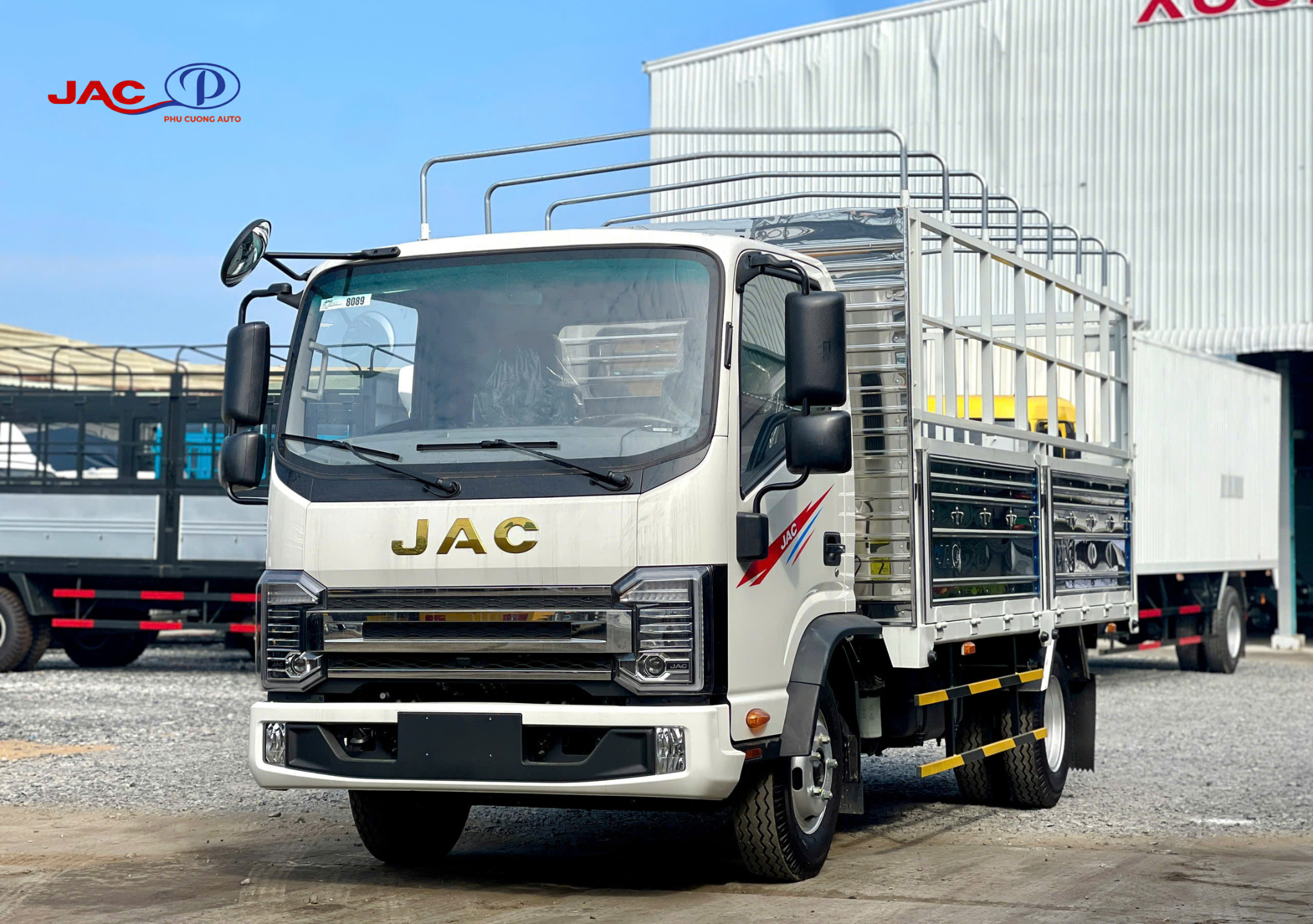 xe tải jac n250se5 2.25 tấn thùng bạt 