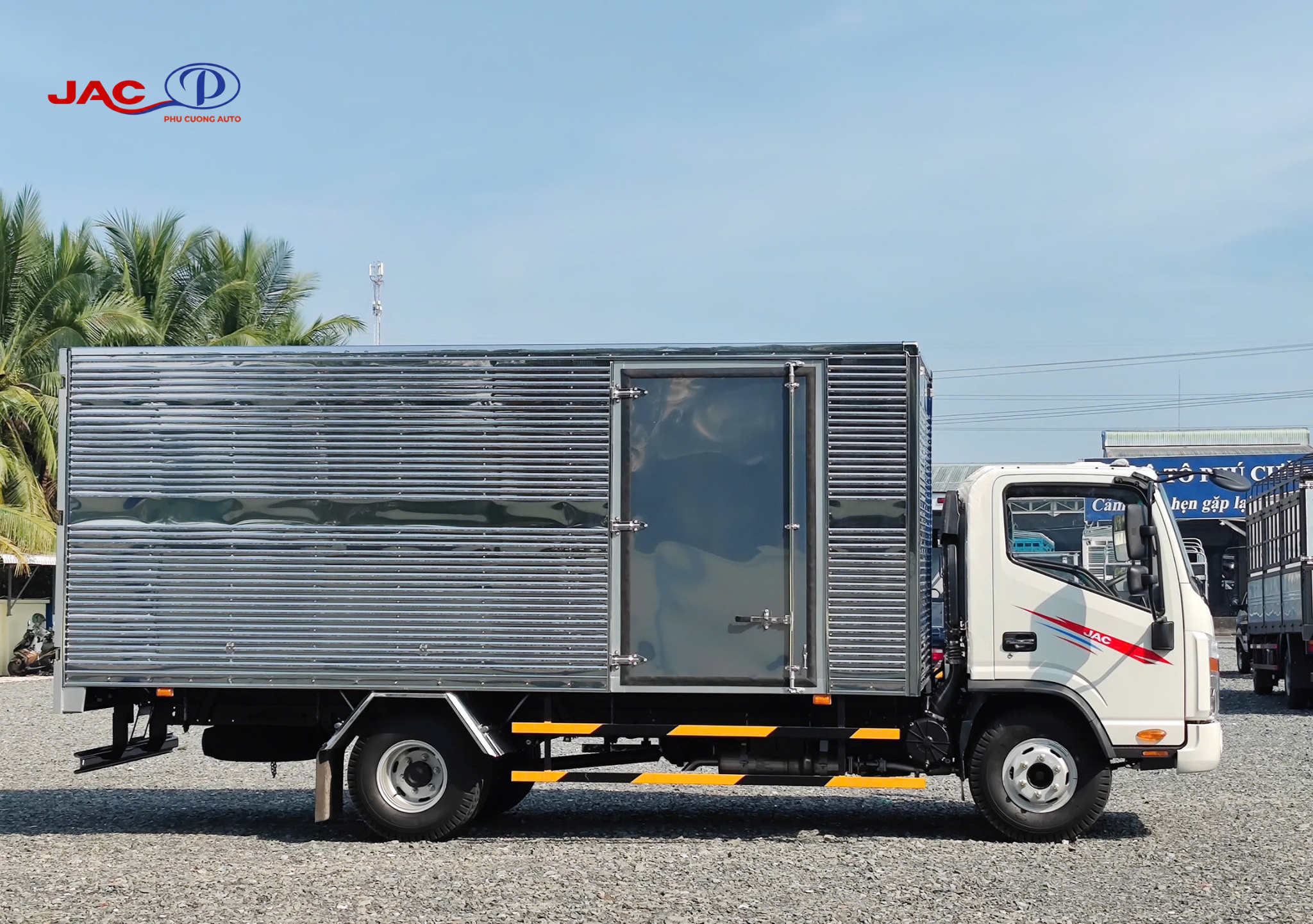 kích thước thùng xe jac n650e5 thùng kín