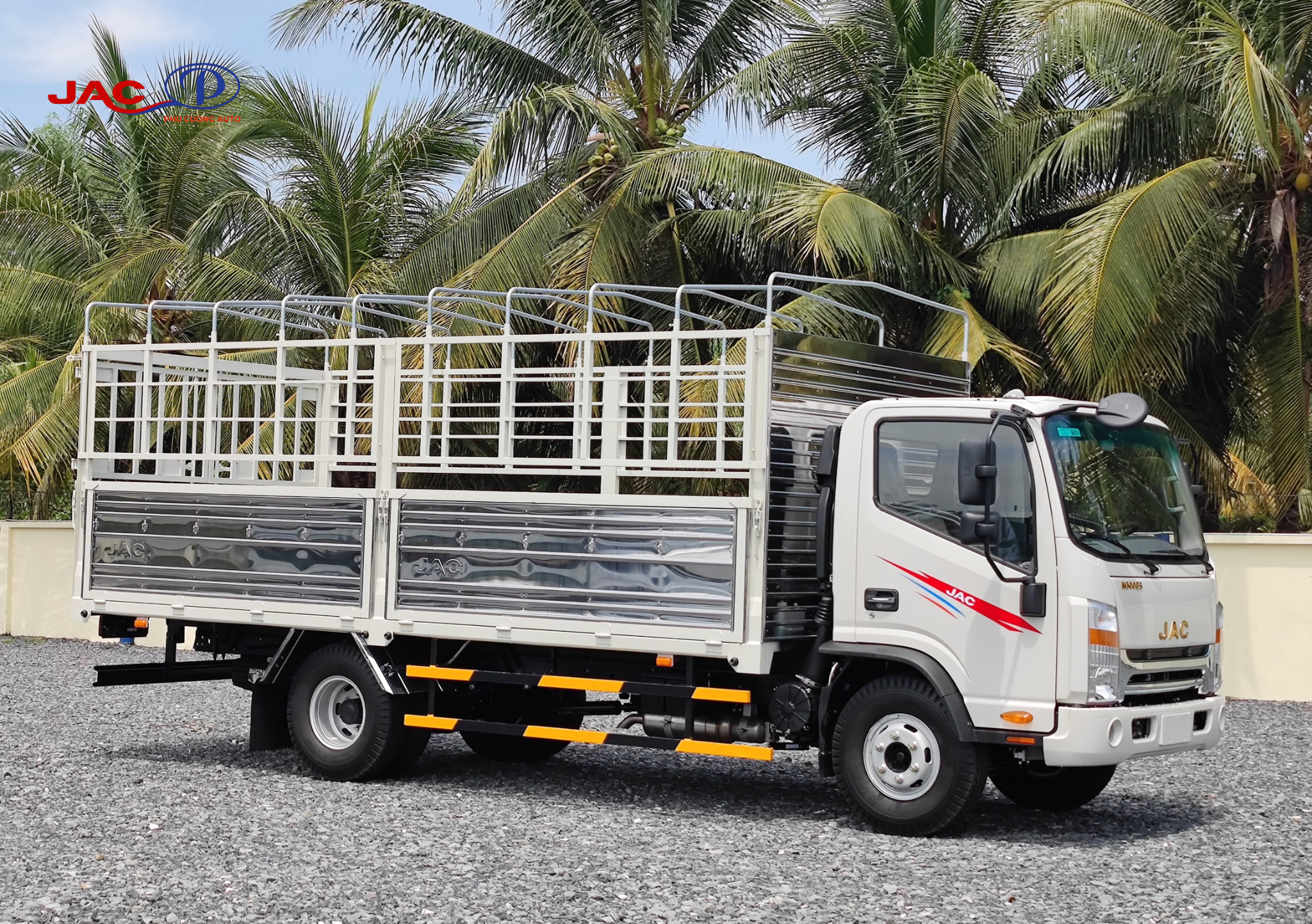 kích thước thùng hàng xe jac n650e5 thùng bạt