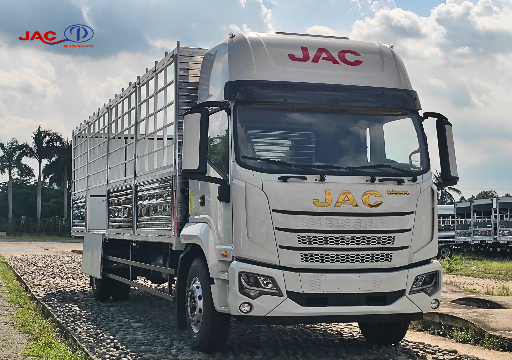 bảo hành xe tải jac dawos thùng bạt 