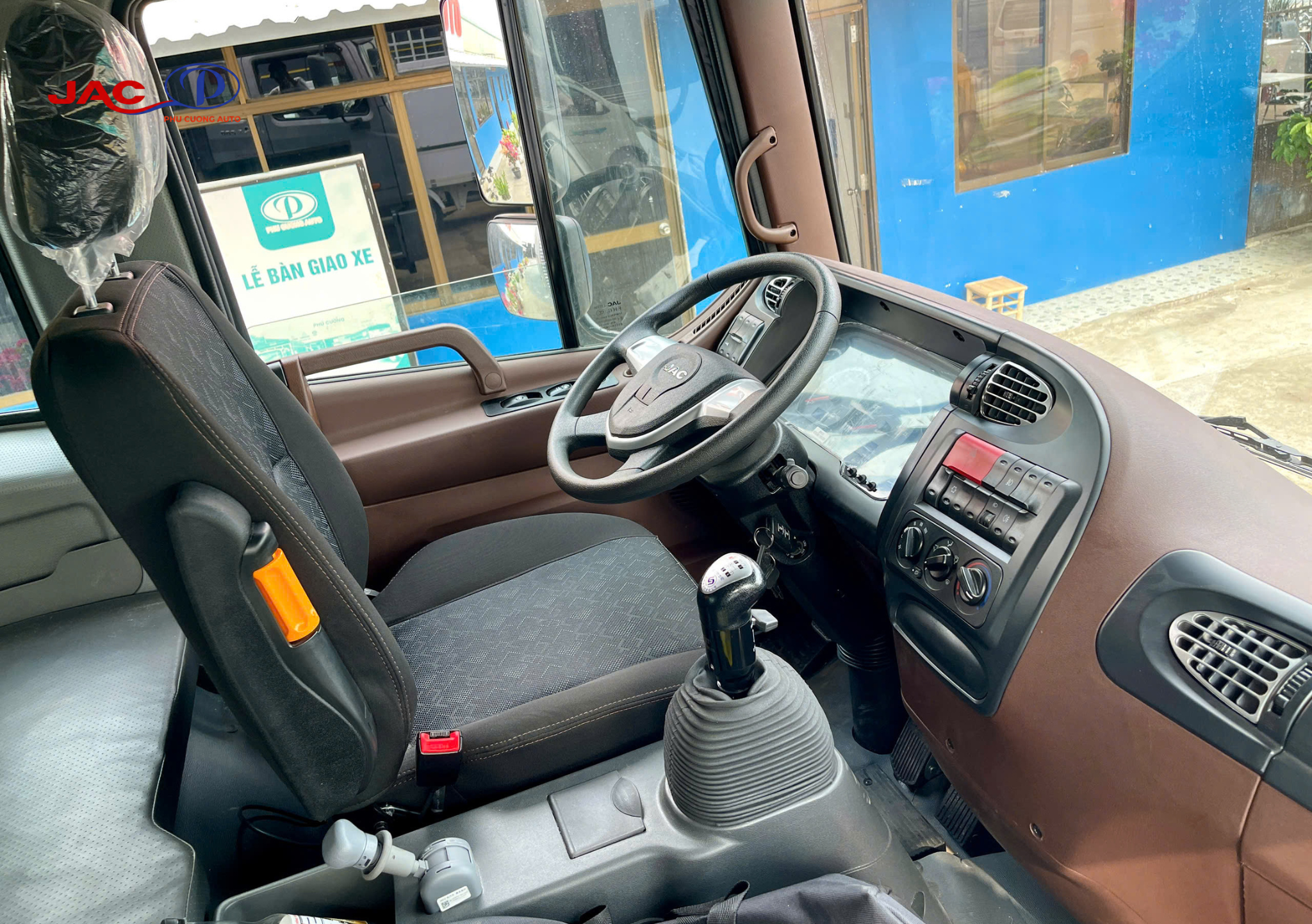 nội thất xe jac a5 