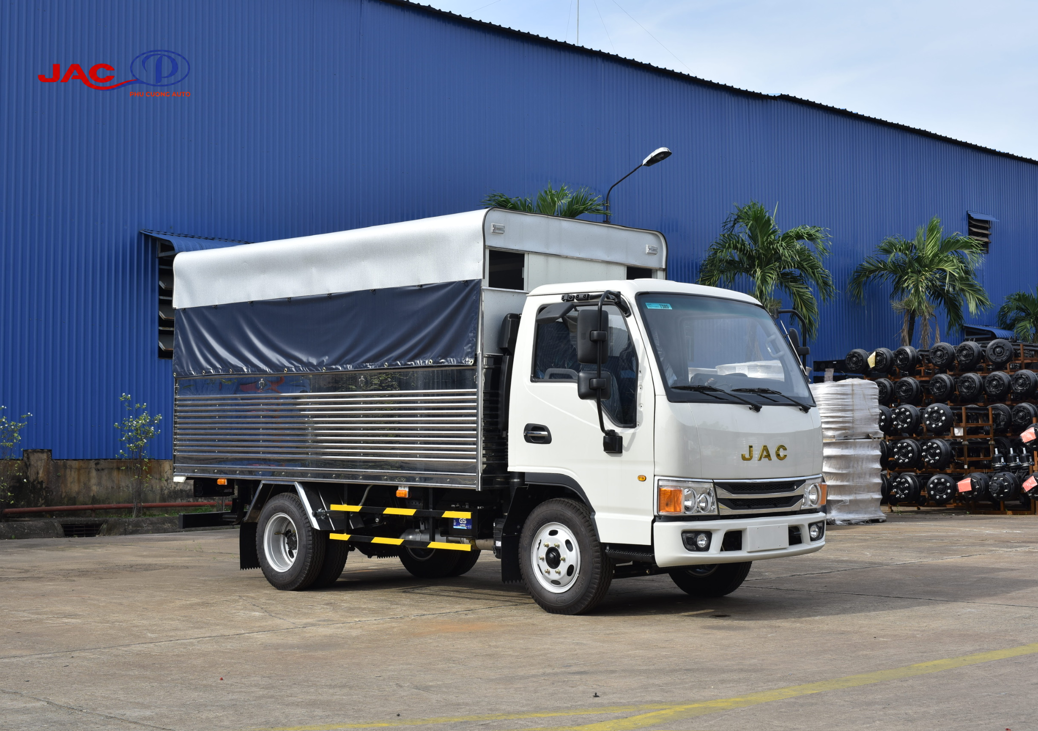 giá xe jac h360e5 đào tạo lái xe 