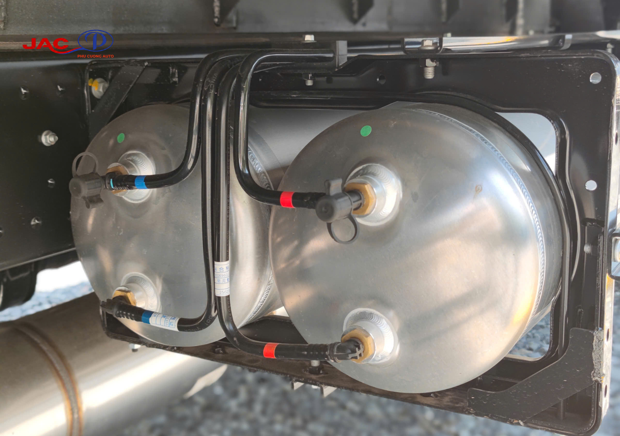 hệ thống phanh xe jac n900plus e5 thùng bạt 