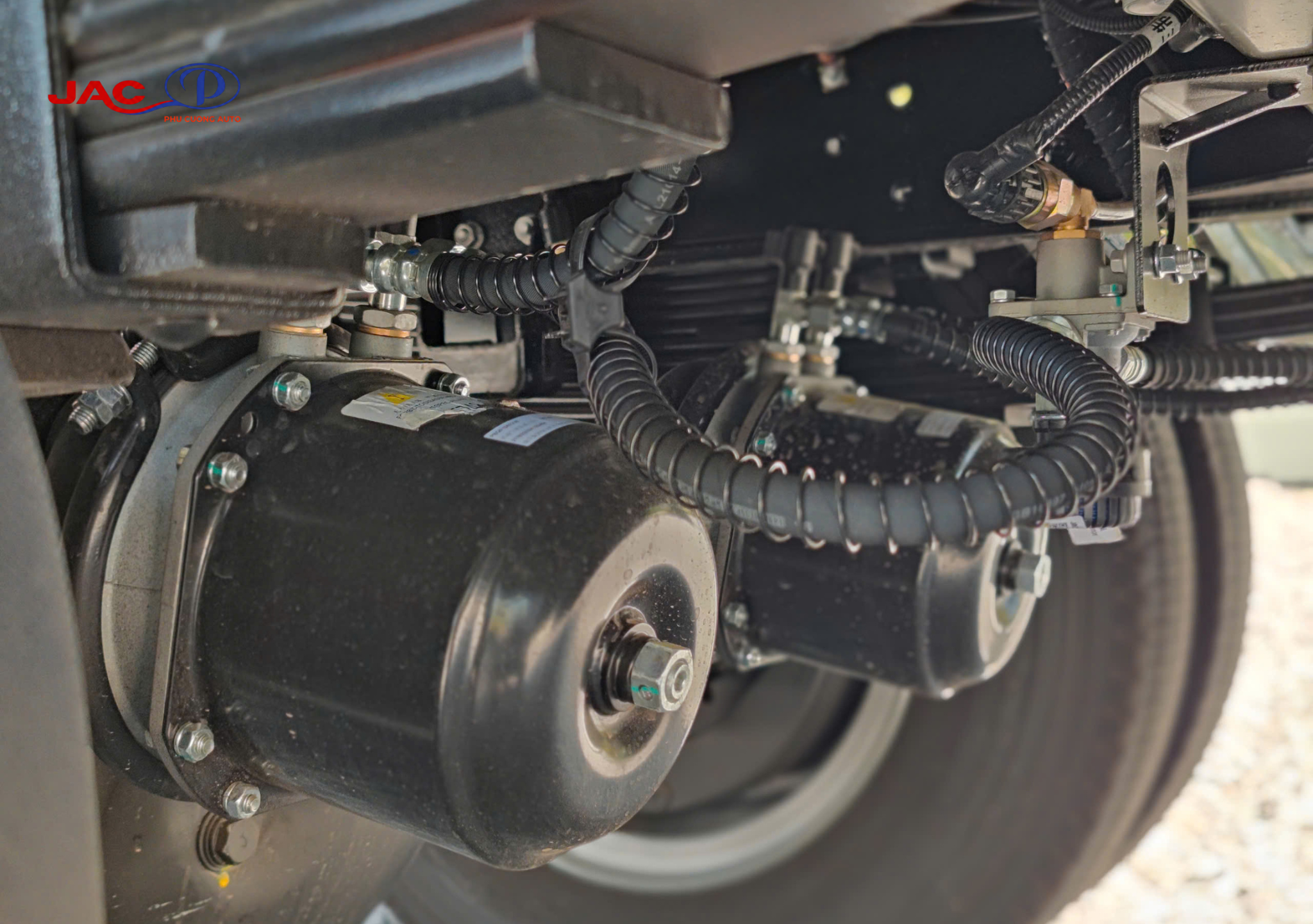 khung gầm xe jac n900plus e5 thùng bạt 