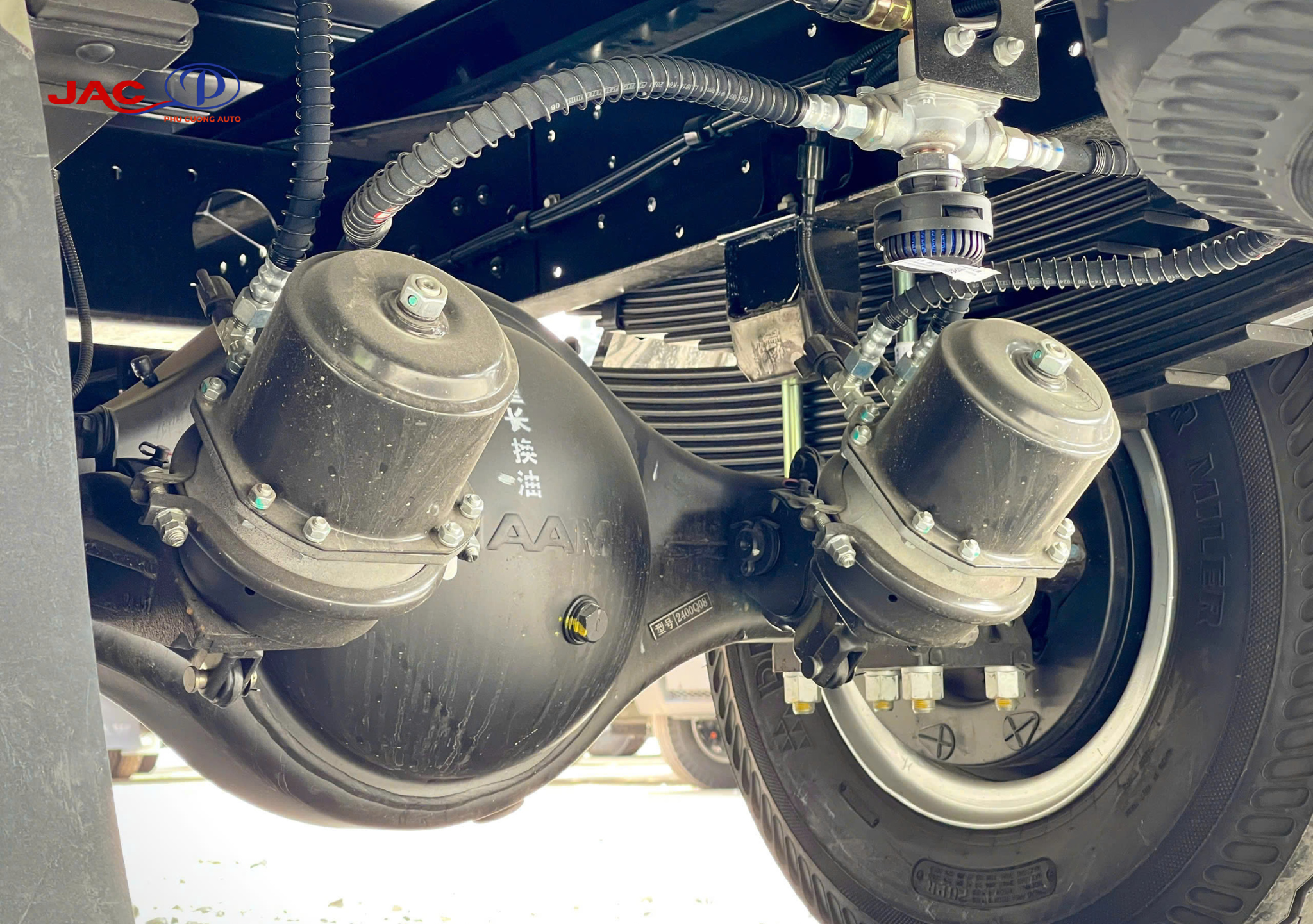 khung gầm xe jac n750plus e5 thùng nhôm