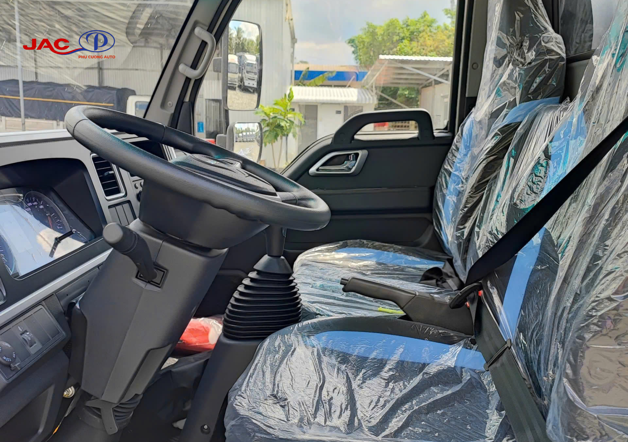 nội thất xe jac h360e5 trường lái 