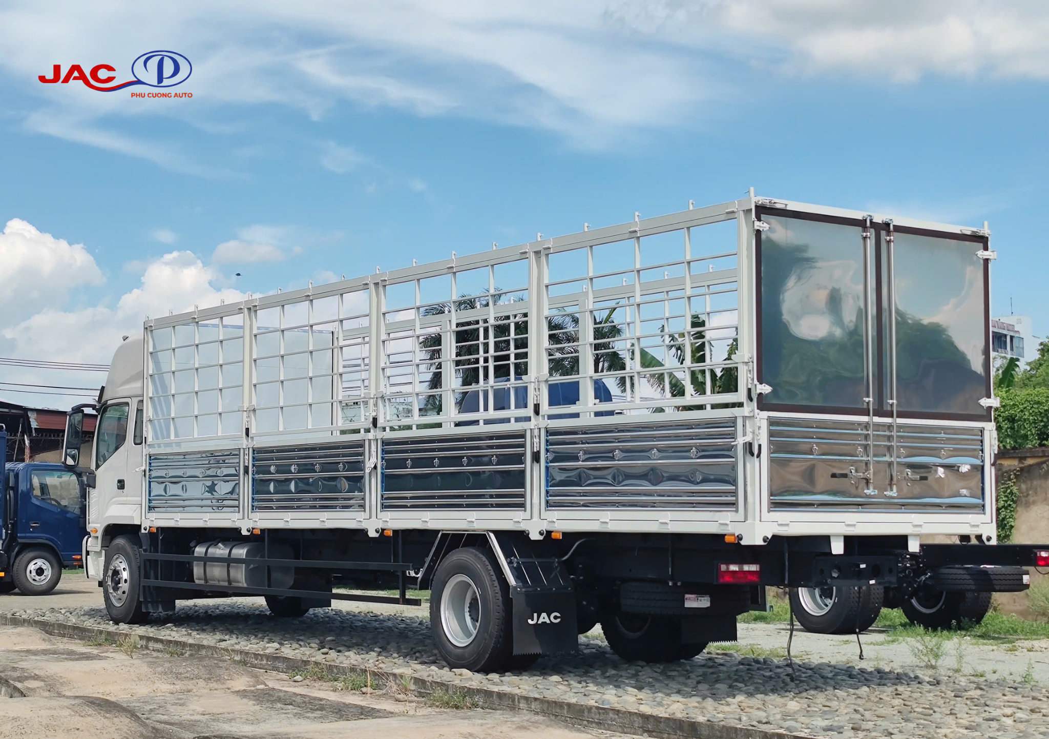thùng hàng xe tải jac dawos 