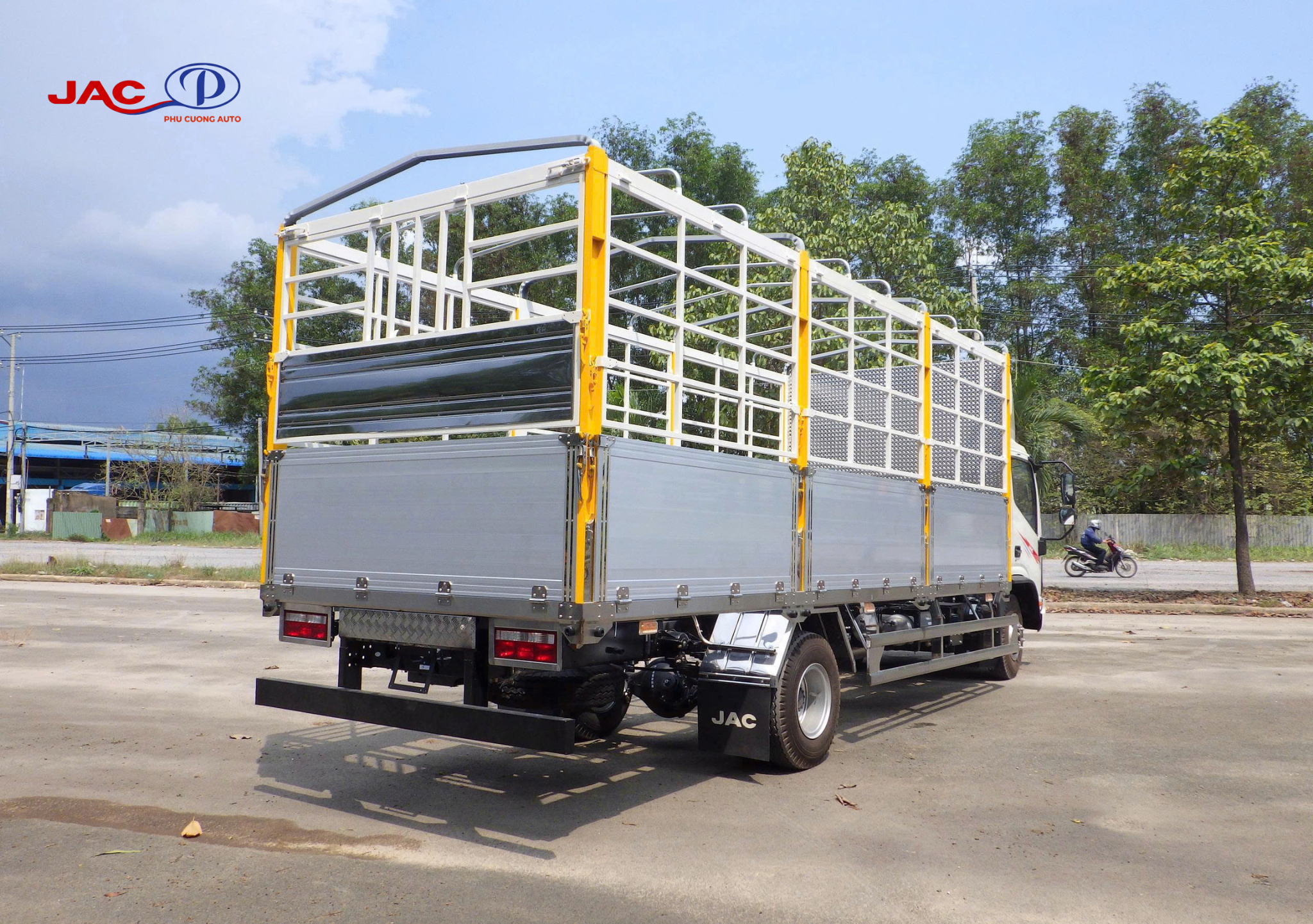 thùng hàng xe jac n750plus e5 thùng bạt nhôm