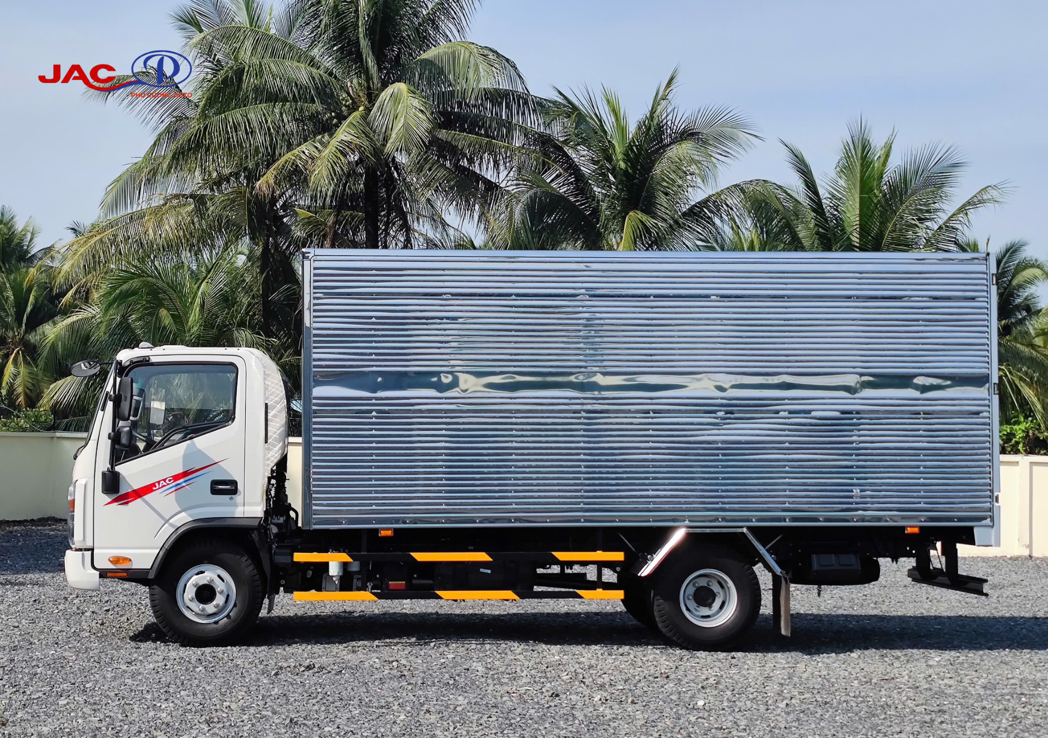 kich thước tổng thể xe jac n350plus e5 thùng kín 