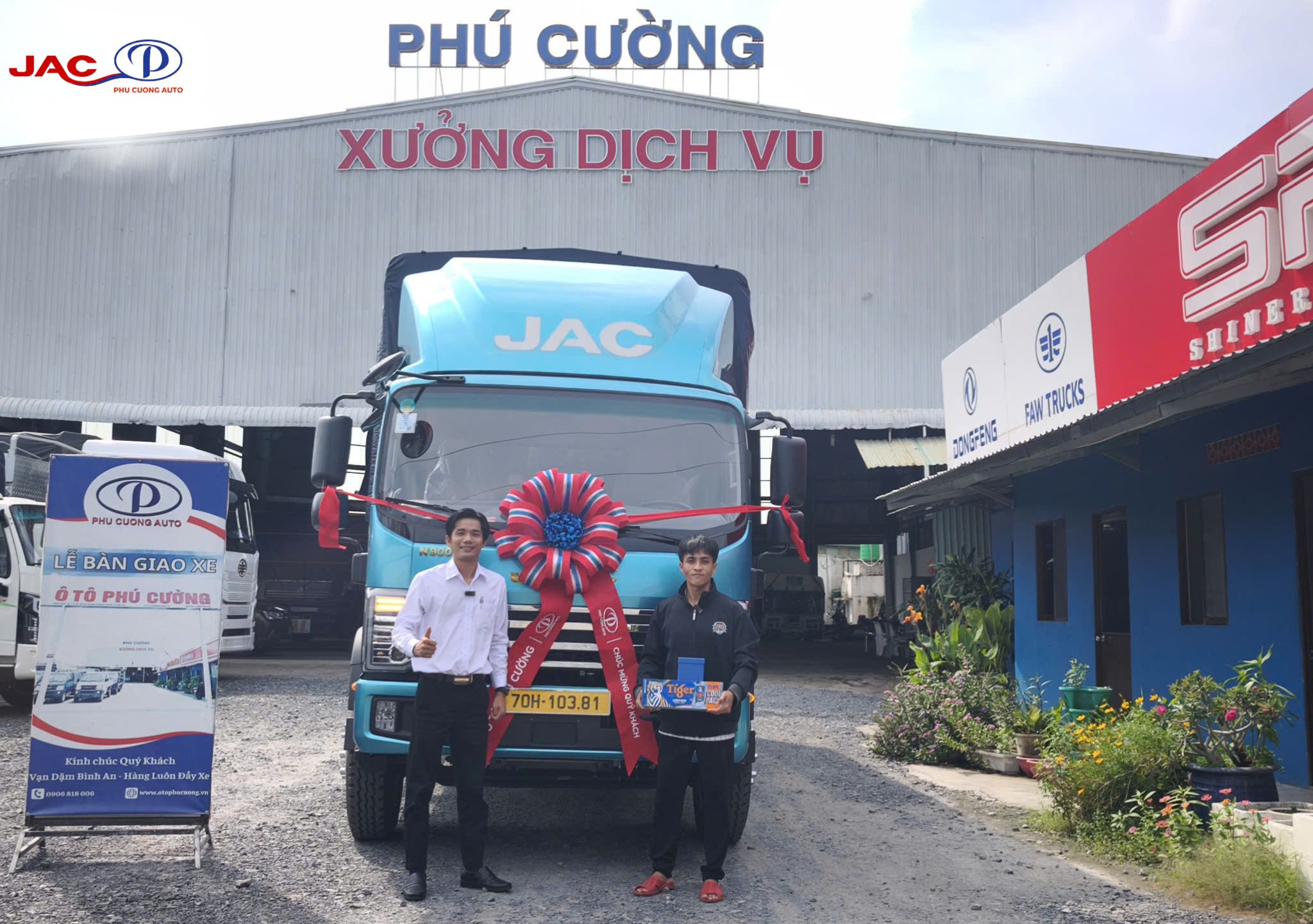 ban-giao-xe-jac-9-tan-thung-bat-nhom-cho-anh-duc-trung-o-tay-ninh