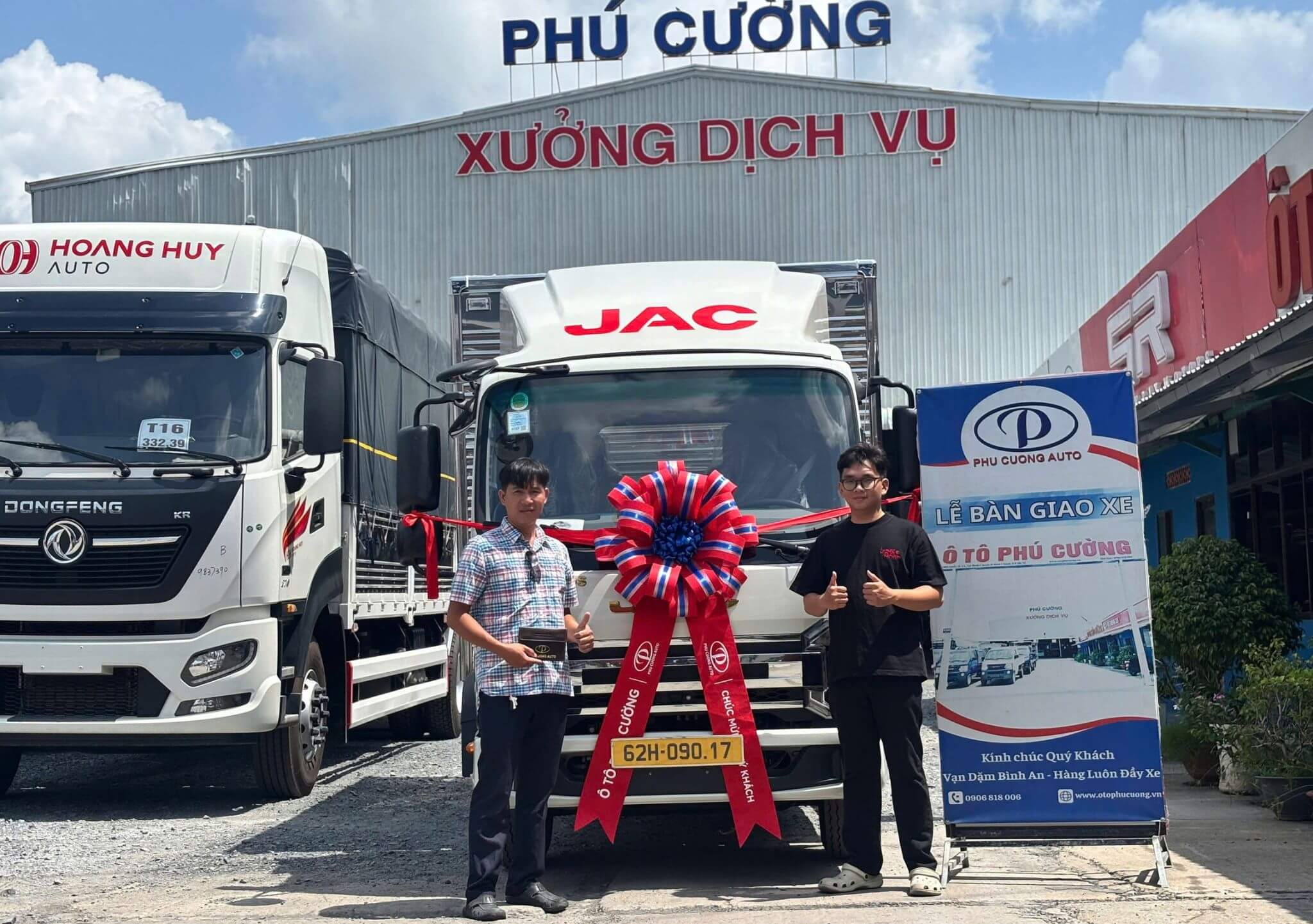 ban-giao-xe-jac-n200s-pro-cho-khach-hang