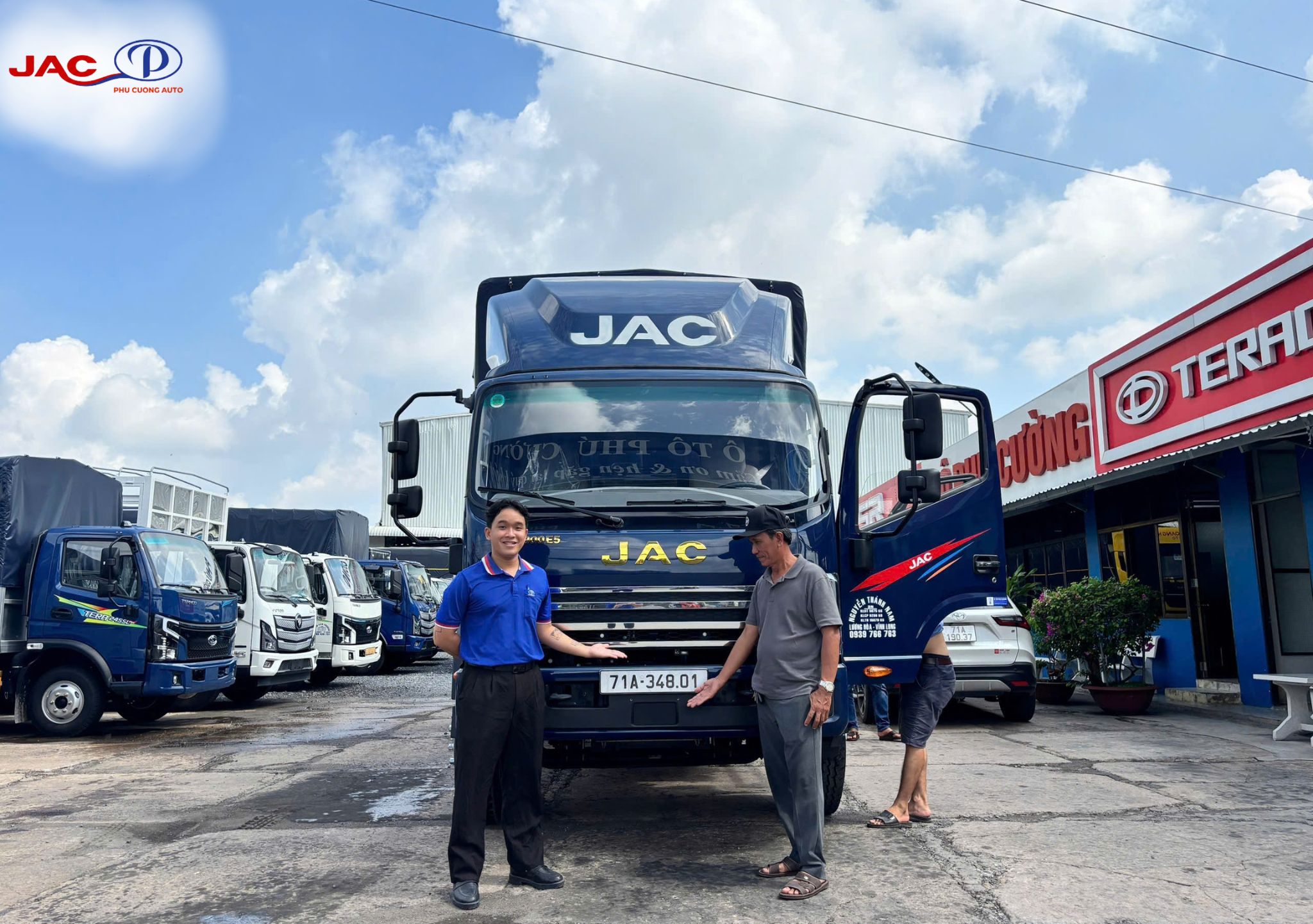 ban-giao-xe-jac-n900-plus-thung-nhom-da-lat-cho-anh-nam-o-ben-tre